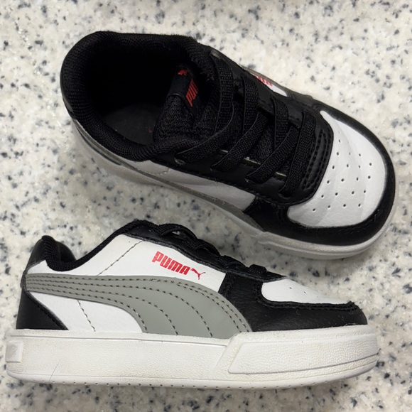 Puma Black and White Toddler Sneakers with Red Accents - Picture 3 of 8